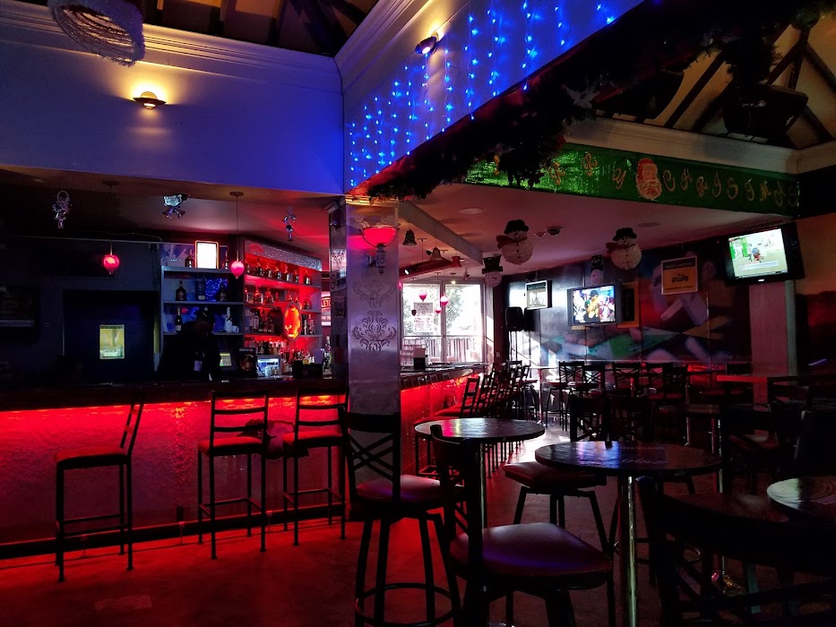Ribbiz Ultra Lounge