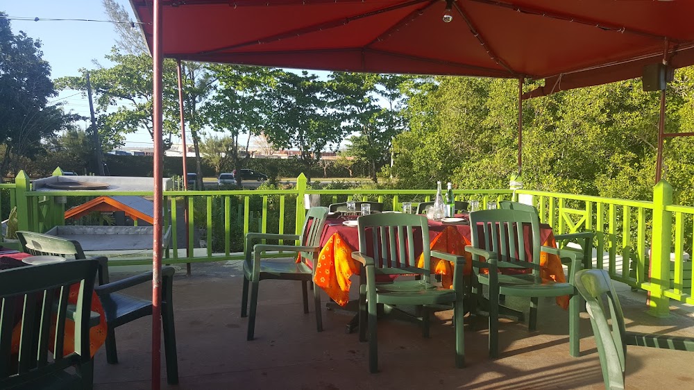 House Boat Grill Restaurant