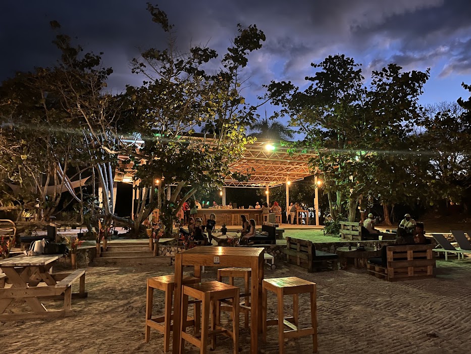 Pineapple Beach